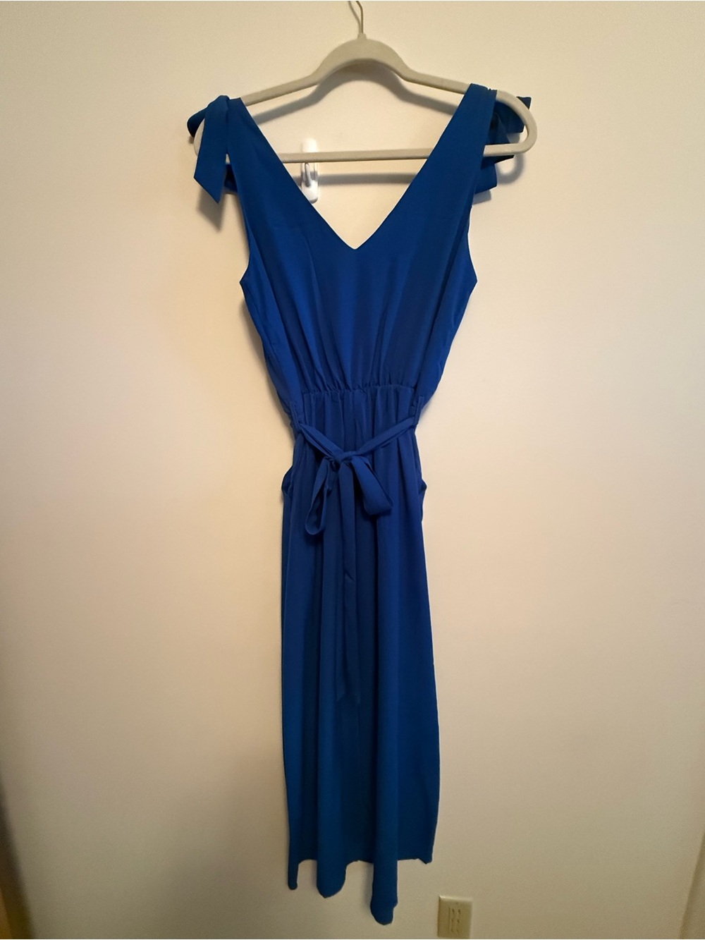 Blue V-Neck Tie-Waist Maxi Dress